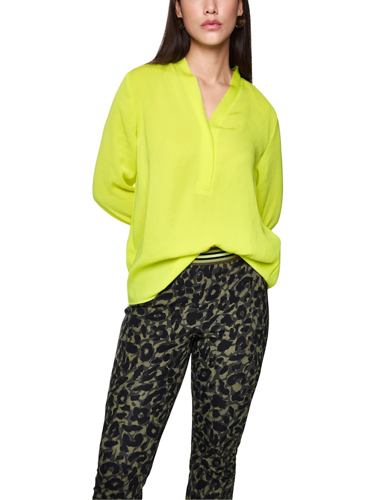 Basic Bluse mit V-Ausschnitt in limoncello