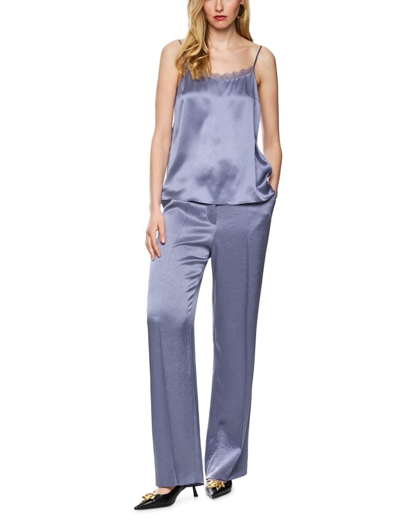 Seiden-Top mit Spitze in bluish violet