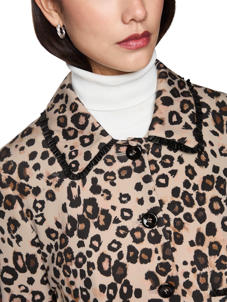 Kurze Scuba Jacke im Leo-Print in soft cappuccino