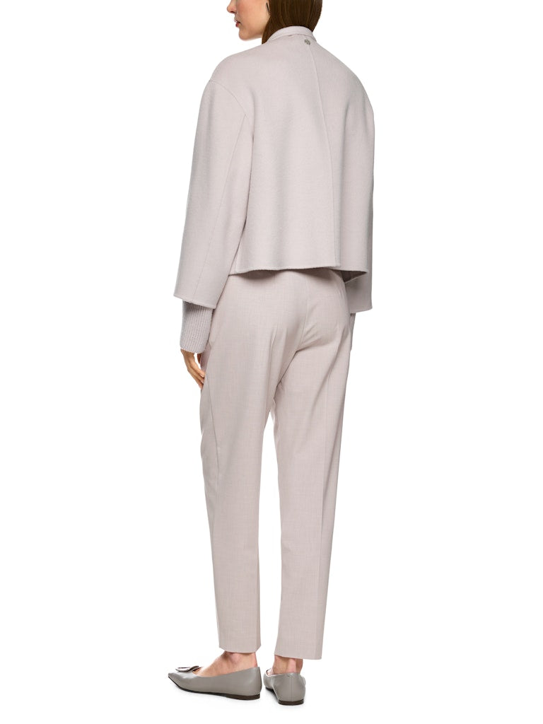 Feminine Hose in desert taupe Modell FORNDON