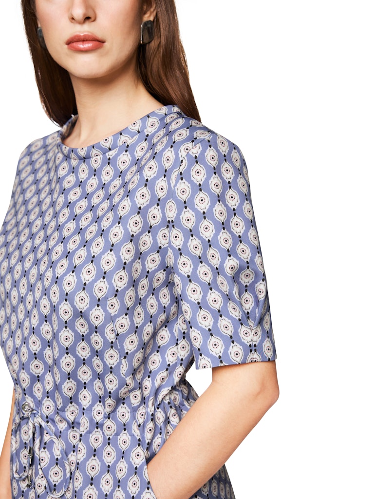 Scuba Kleid im Ornament-Print in bluish violet