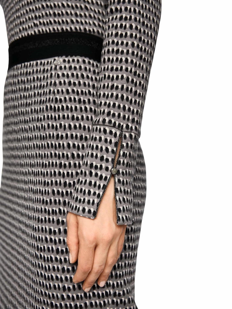 Longsleeve Shirt mit Sprinkles-Print in soft charcoal