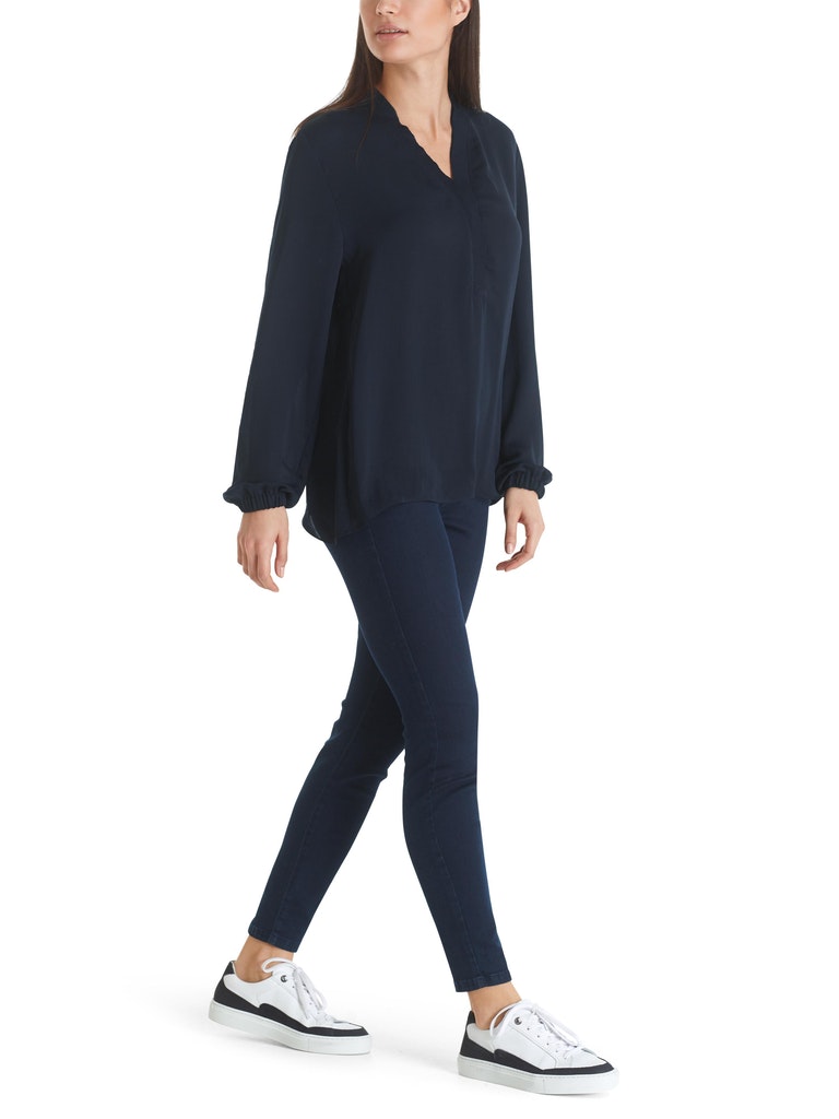 Basic Bluse in dunkelblau