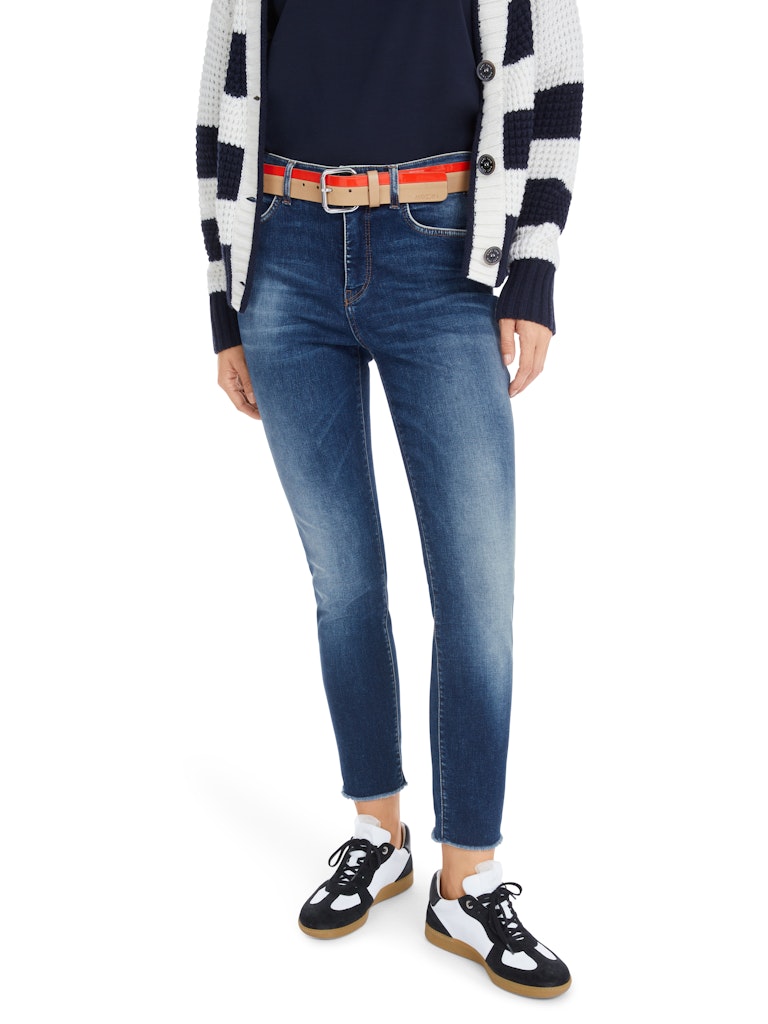 Jeans Modell SILEA mit Used-Waschung in vintage indigo