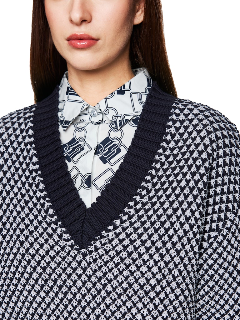Pullover mit Strukturmuster in navy