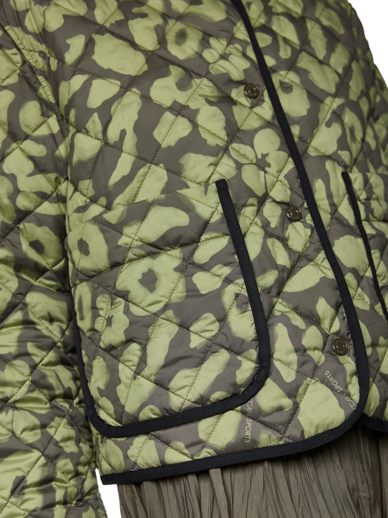 Gesteppte Wendejacke in olive „Rethink Together“