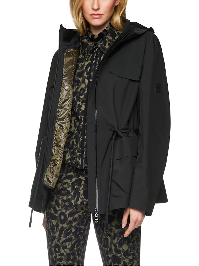 Outdoor Jacke in schwarz mit Kordelzug