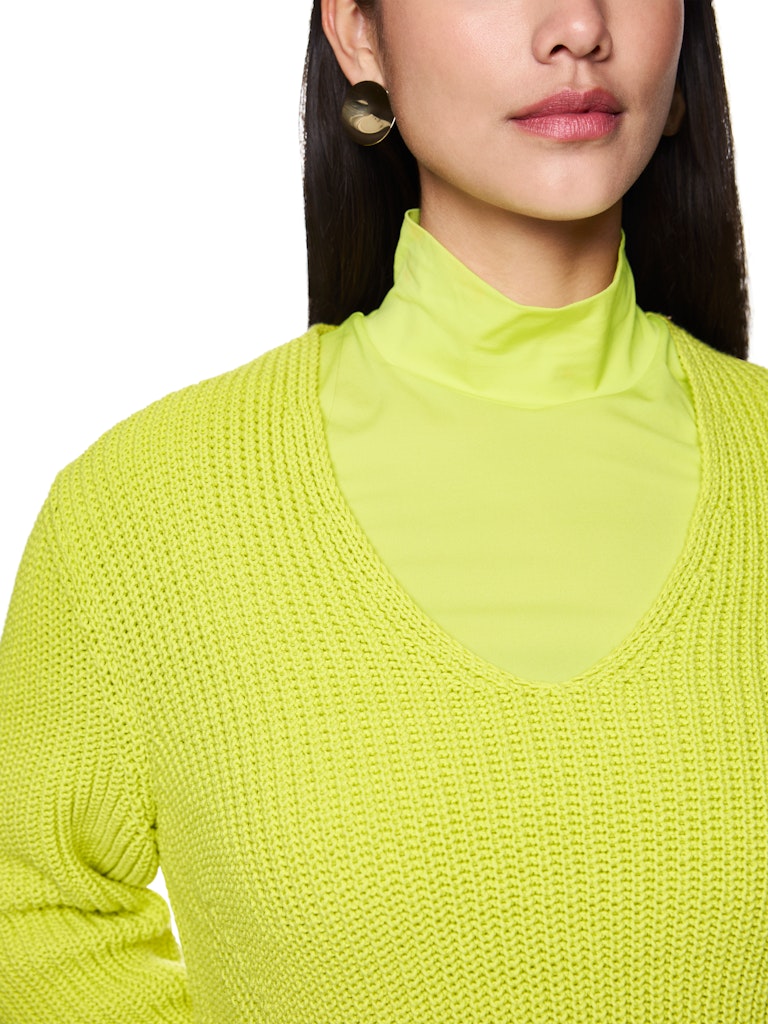 Grobstrick-Pullover in limoncello Knitted in Germany