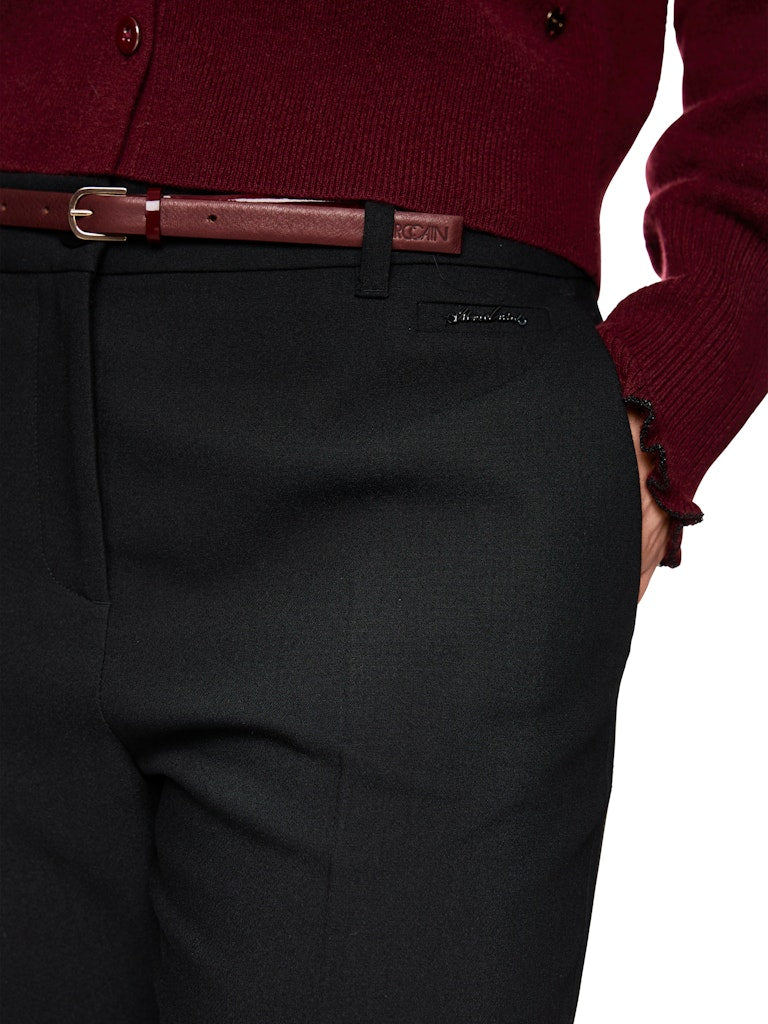 Hüftgürtel aus Leder in bright maroon