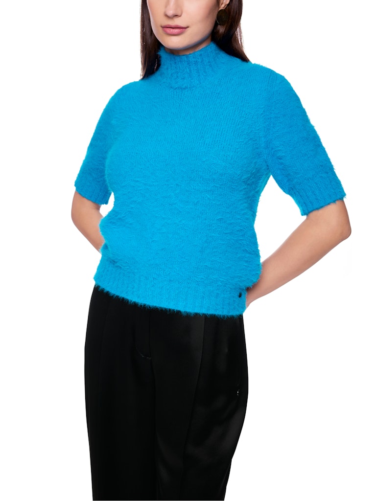 Flauschiger Pullover in bright sea