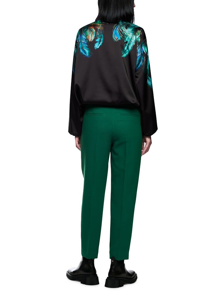 Hose in dark green Modell FORNDON