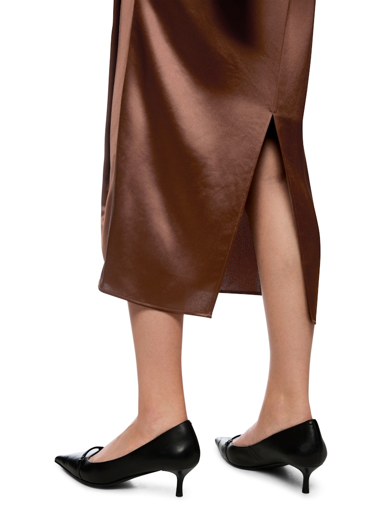 Wadenlanger Rock in dark chestnut brown