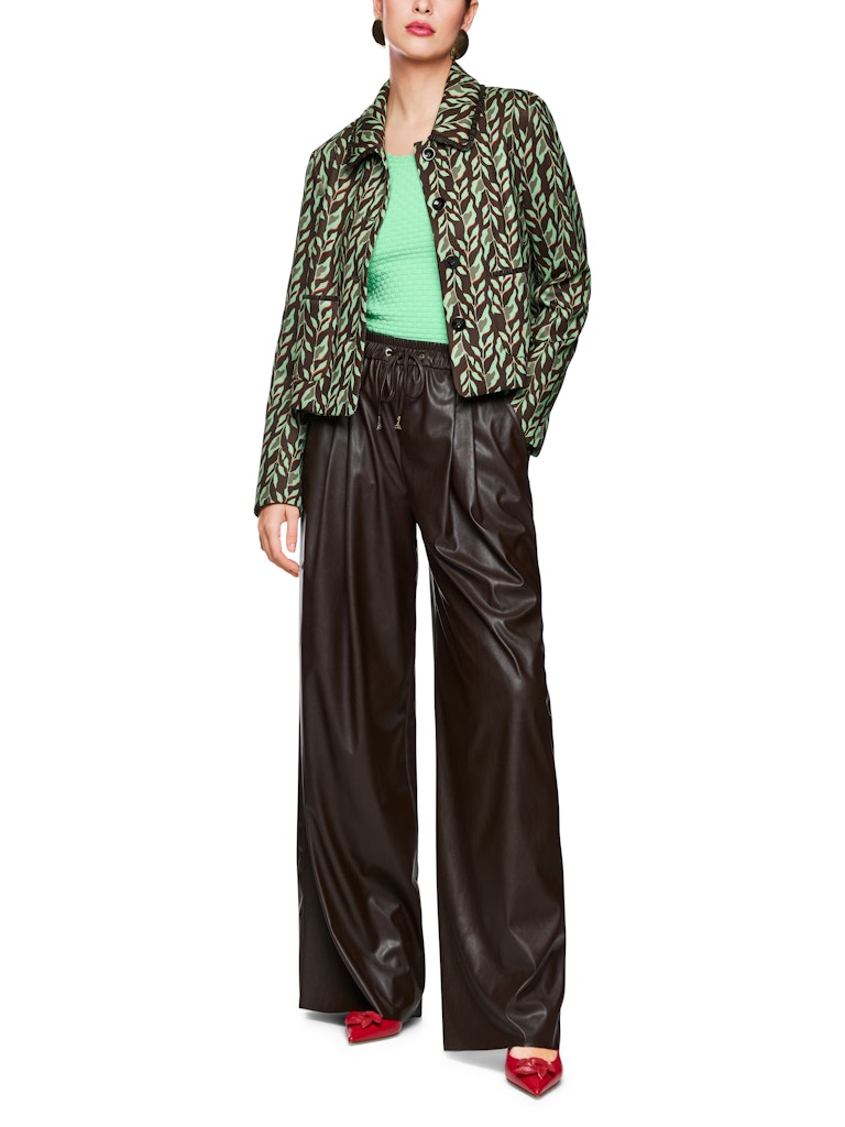 Kurze Scuba Jacke im Blatt-Print in dark wood