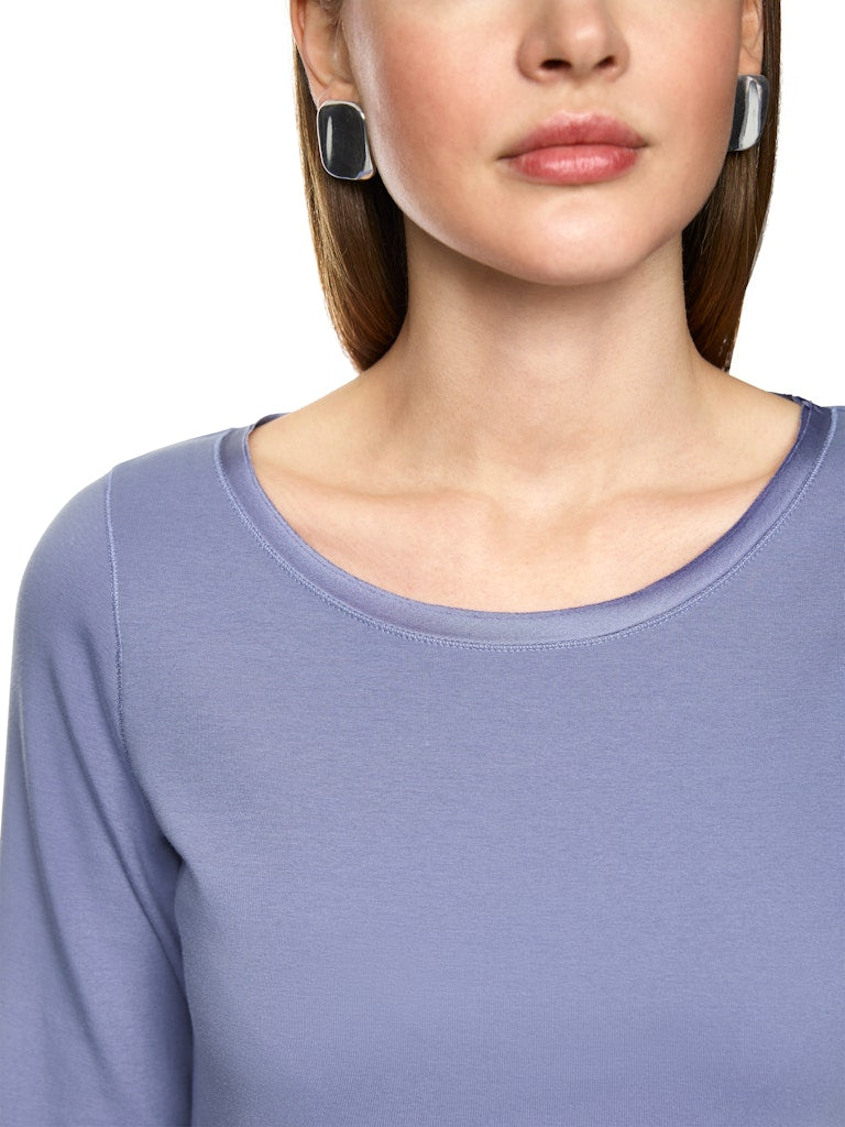 Basic Shirt in bluish violet