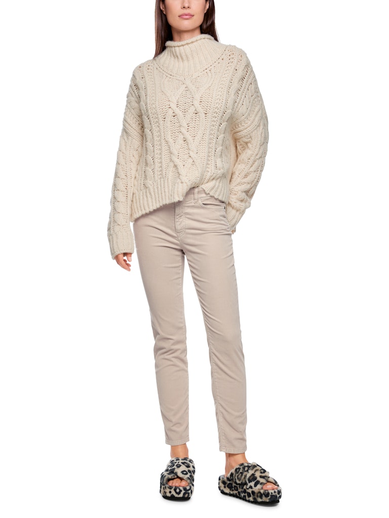 Samt Jeans in warm stone Modell SILEA