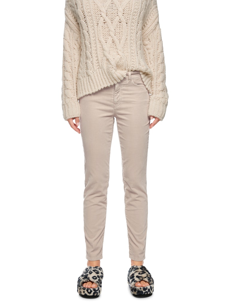 Samt Jeans in warm stone Modell SILEA