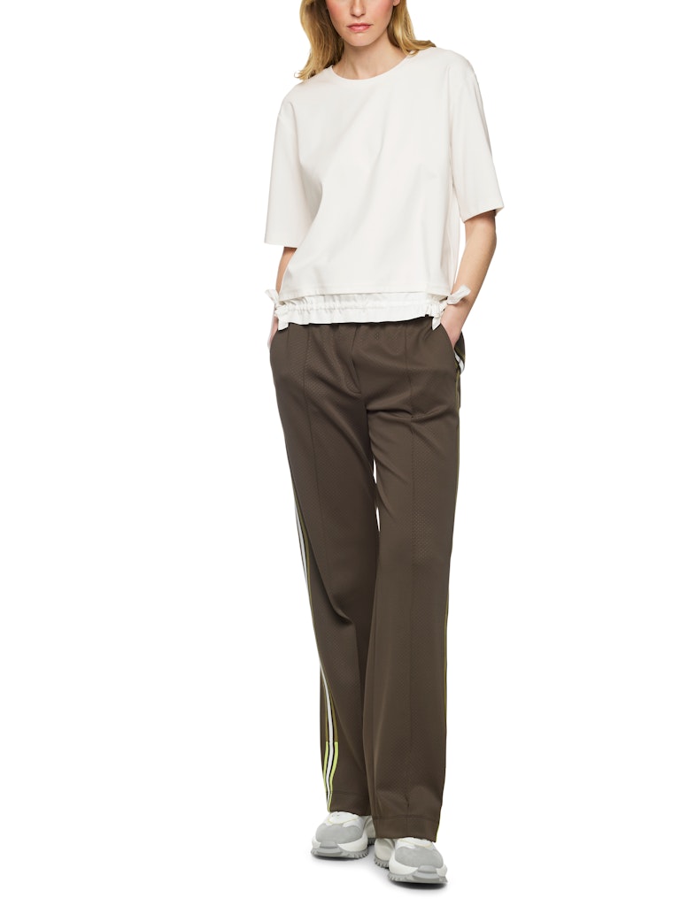 Kastiges Shirt in creme mit Kordelzug