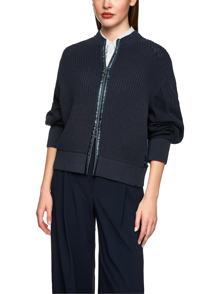 Grob-Strickjacke in navy Knitted in Germany