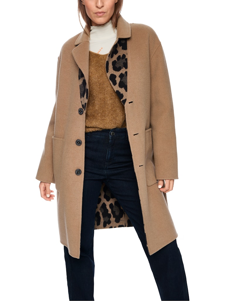 Wendemantel mit Leoprint in milk coffee