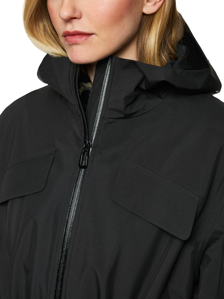 Outdoor Jacke in schwarz mit Kordelzug