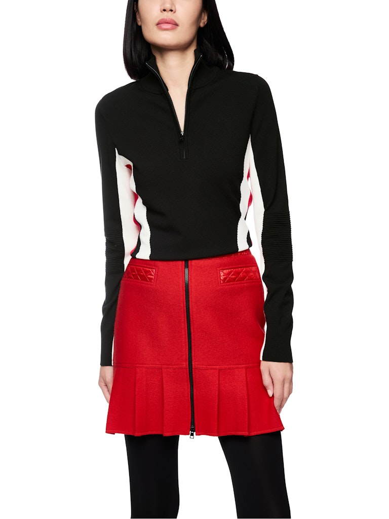 Strick Rolli in schwarz mit Details in cranberry "Rethink Together"
